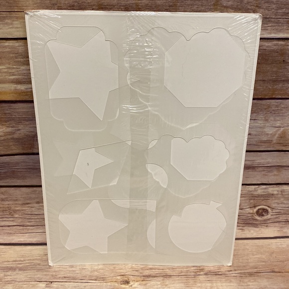 CREATIVE MEMORIES Decorative Shapes - Picture 2 of 2